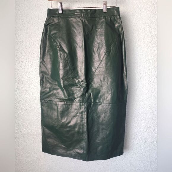 GIII LEATHER skirt lined zip up slit buttons excellent condition - Picture 1 of 14